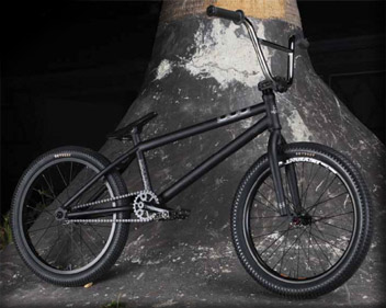 2012 HARO 000 Serie