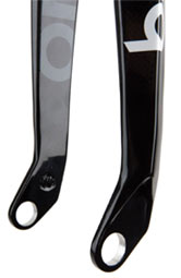 BOX One 'X-5' Taper CARBON FORK 20mm Detail