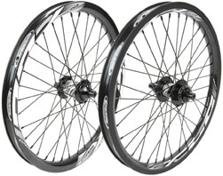 EXCESS 'XLC-3' PRO 20 CASSETTE WHEEL-SET BLACK-WHT