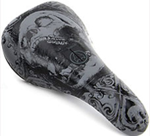 NEU!  PREMIUM PIVOTAL "SKULL" Seat Grey